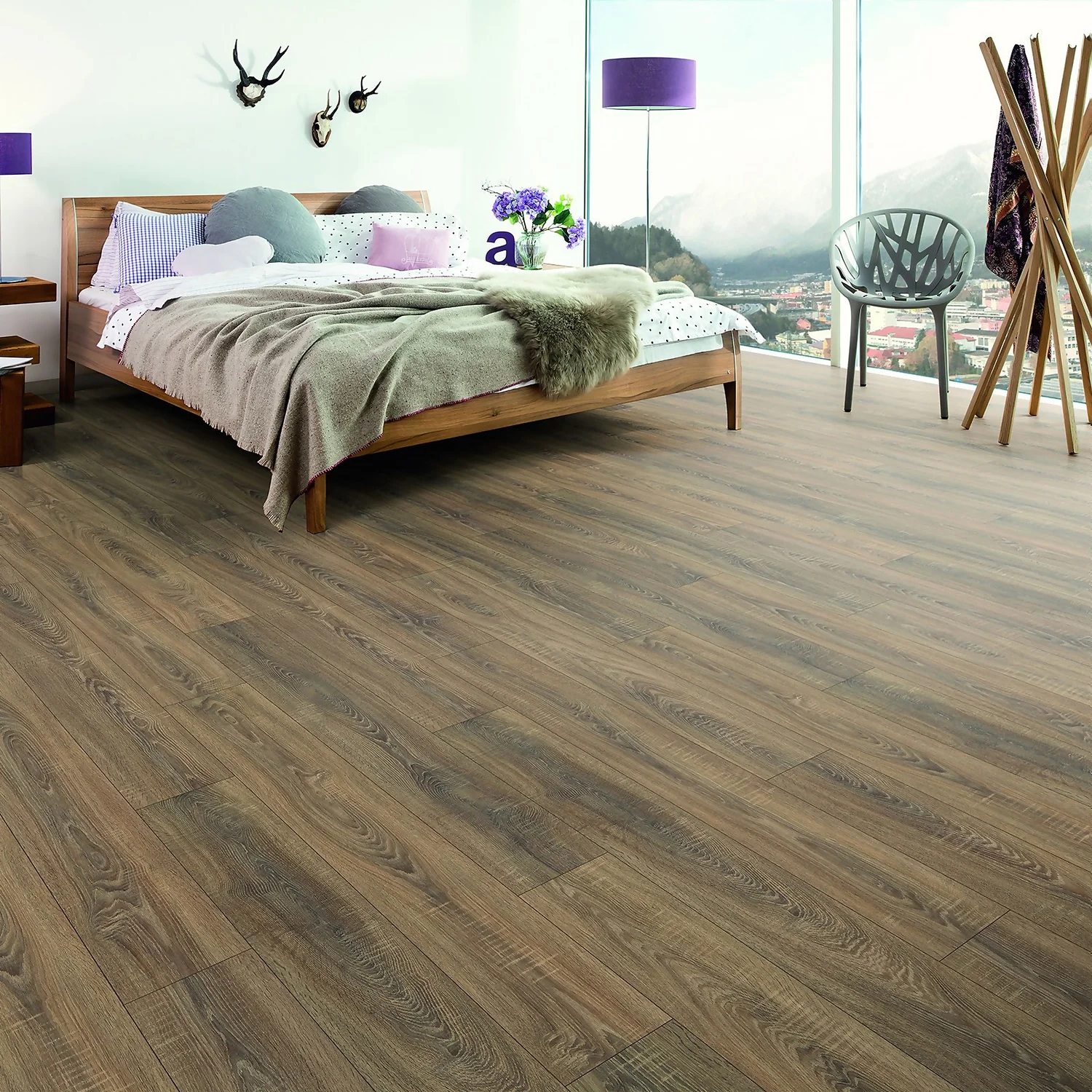 EGGER HOME Toscolano Tobacco 10mm Laminate Flooring