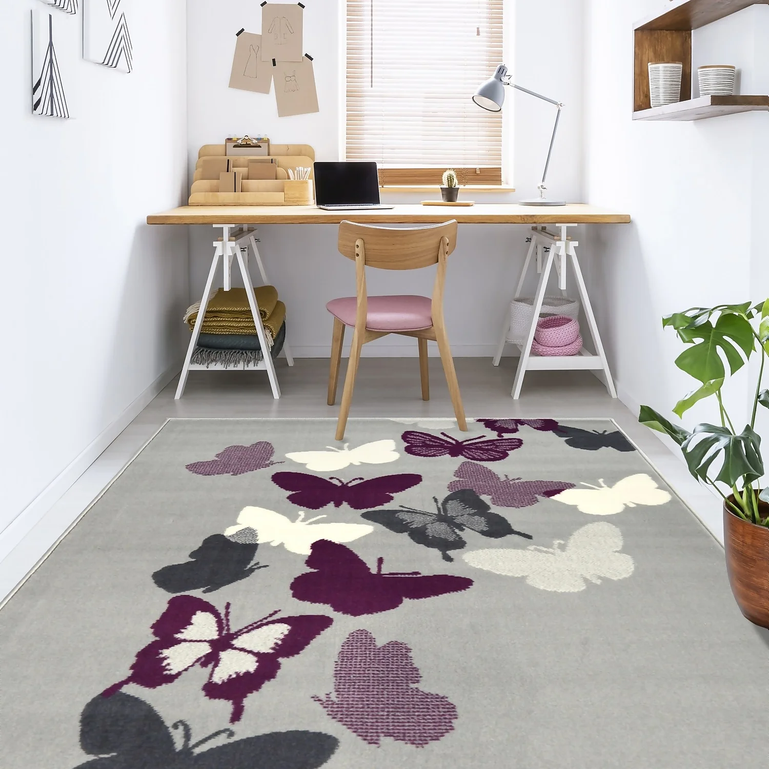 Butterfly Rug - Grey - 160x230cm - Image 2