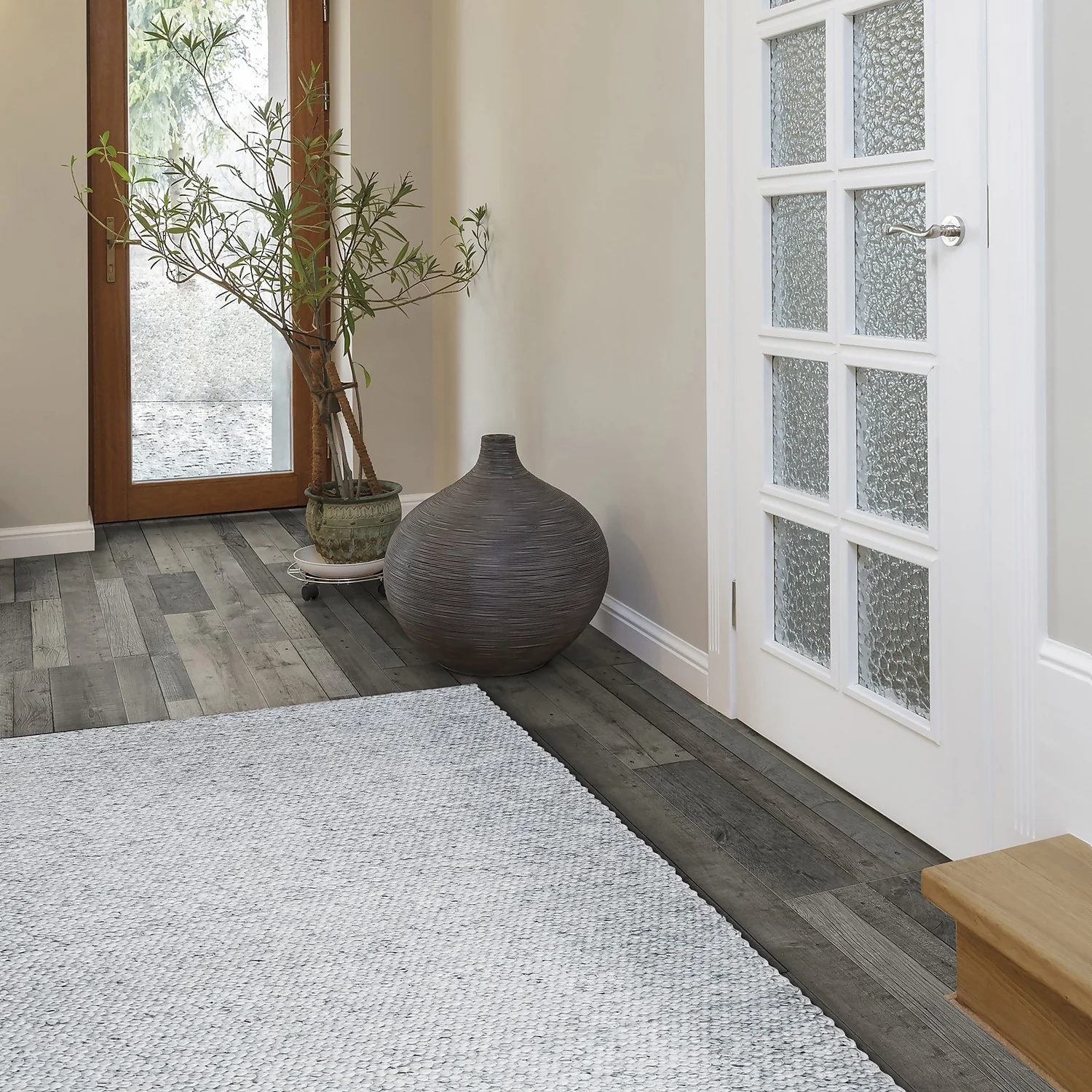 New Dawn Jaya Rug - Silver - 120x170cm - Image 2