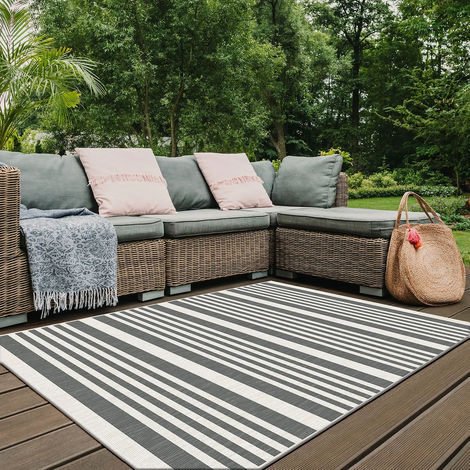 Duo Weave Indoor/Outdoor Rug - Stripes Grey - 120x170cm - Image 2